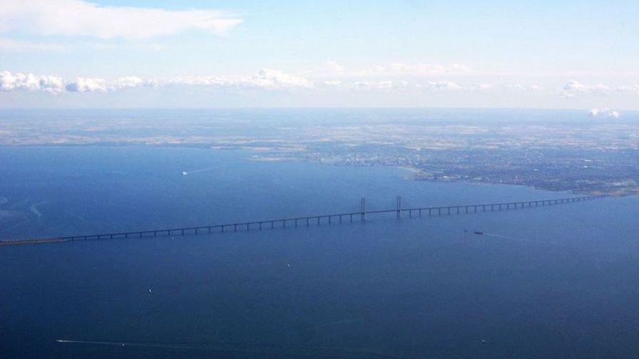 1280px-Øresund_Bridge_web.jpg