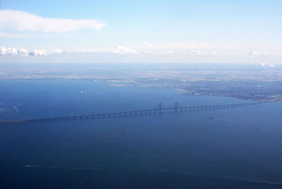 1280px-Øresund_Bridge_web.jpg