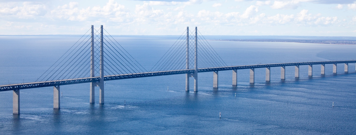 Øresund-bridge-to-copenhagen.jpg