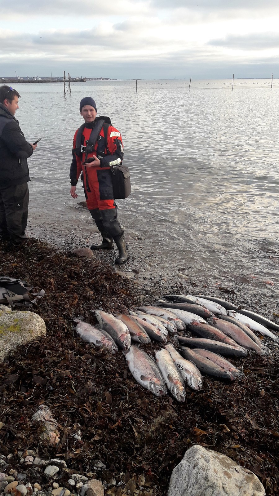 Billed, Fiskerikontrollen på besøg under det vilde fiskeri.jpg