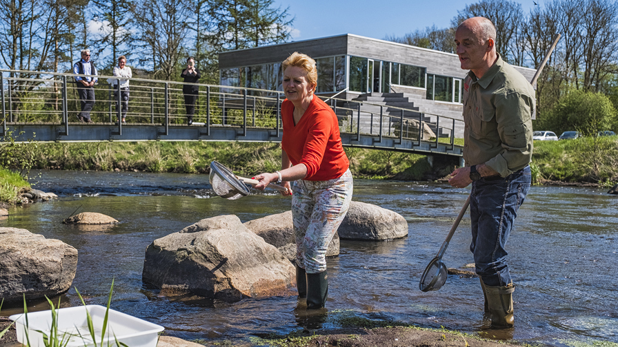 Eva Kjer Hansen på besøg hos Danmarks Sportsfiskerforbund 8.jpg